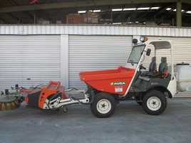 Industrial 4WD Ausa Sweeper