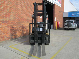 Used TCM LPG Forklift 3000kg