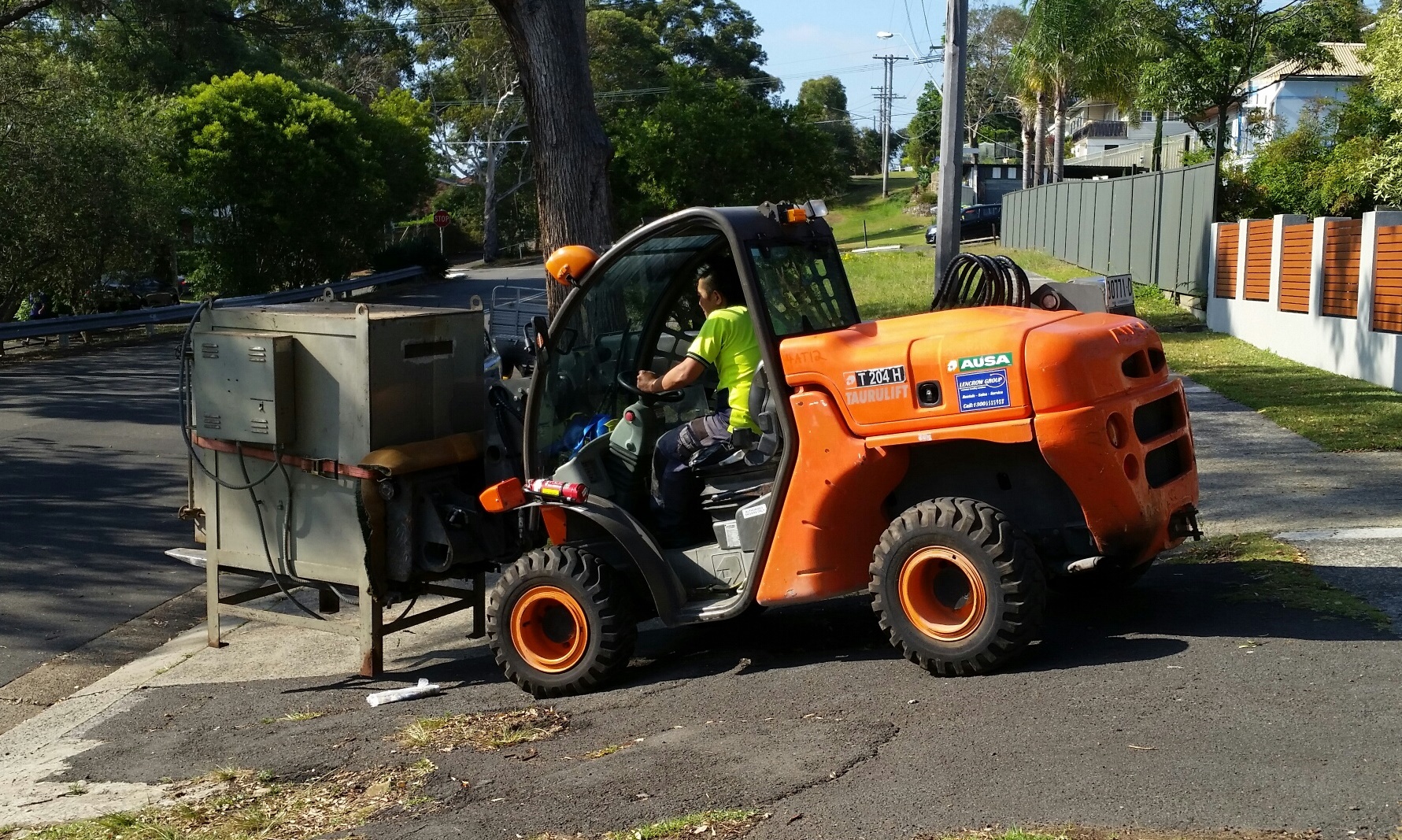 forklift hire driver